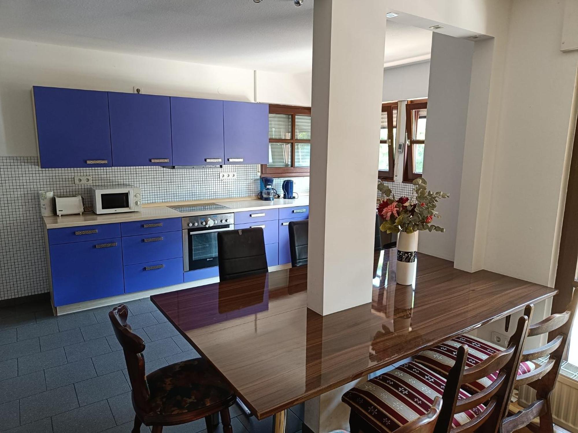 Ferienwohnung Mit 123Qm Fuer 8 Personen Mit Sehr Grossem Garten, Einfache Innen-Ausstattung Лайпциг Екстериор снимка