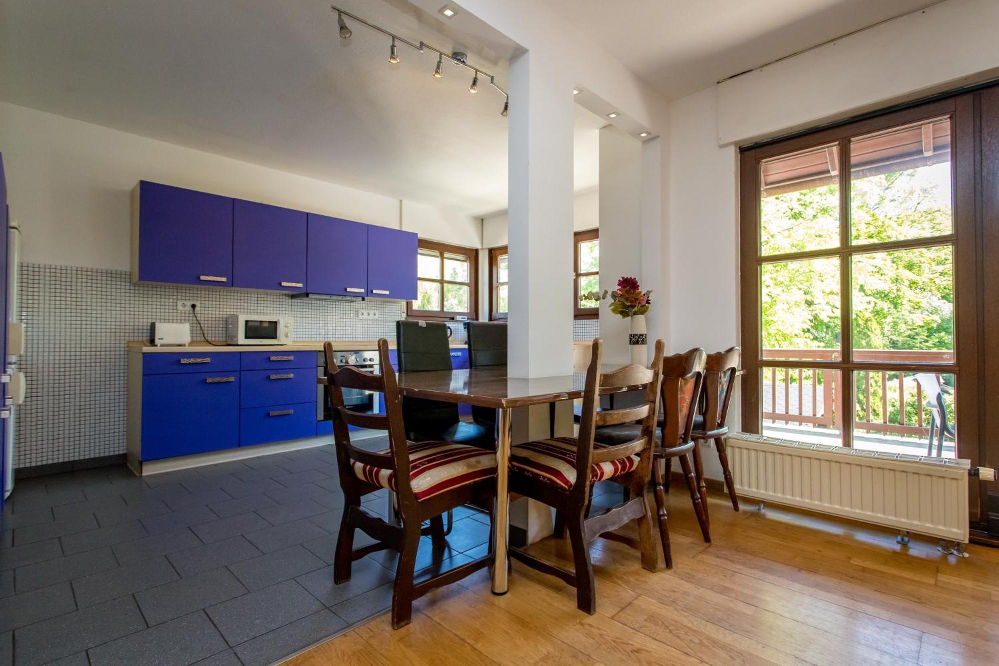 Ferienwohnung Mit 123Qm Fuer 8 Personen Mit Sehr Grossem Garten, Einfache Innen-Ausstattung Лайпциг Екстериор снимка
