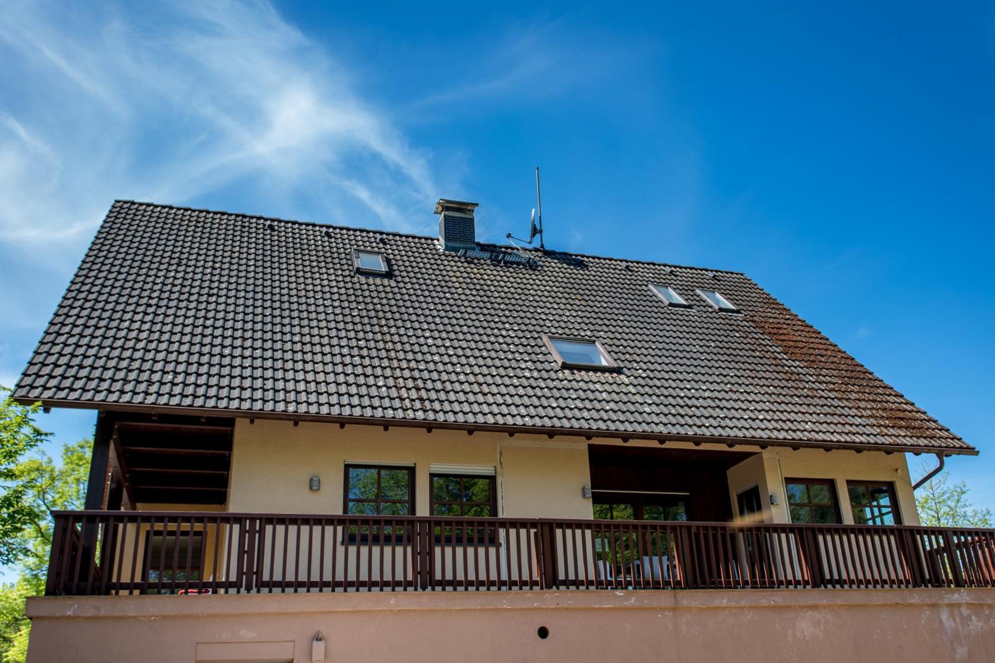 Ferienwohnung Mit 123Qm Fuer 8 Personen Mit Sehr Grossem Garten, Einfache Innen-Ausstattung Лайпциг Екстериор снимка